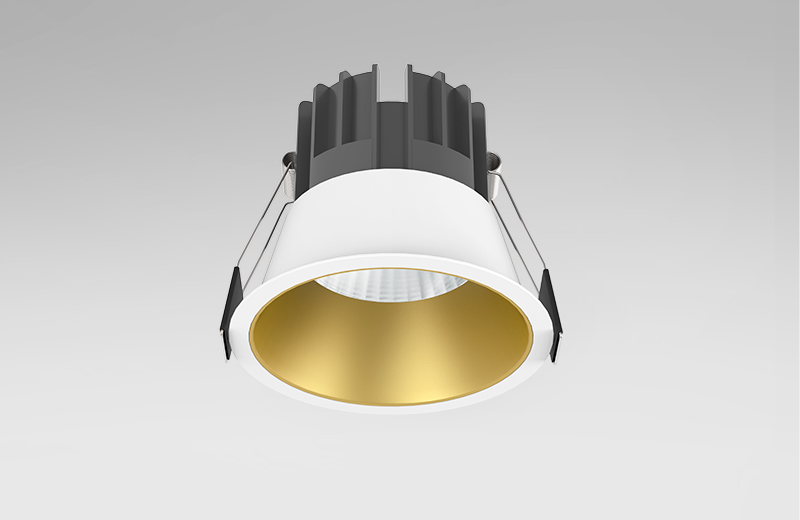 AU22 Low Glare Downlight